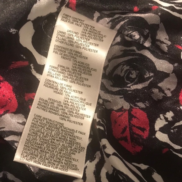 Betsy Johnson Olive Puffer Coat with fur hood - Picture 8 of 8